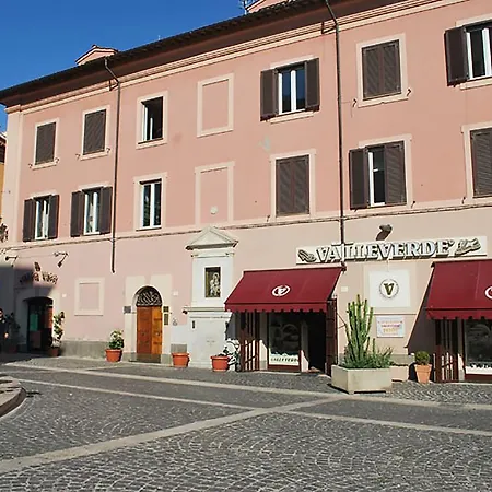 B&B Piazza Fratti-2